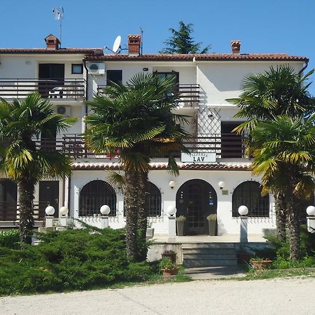 Apartments Lav Umag Kültér fotó